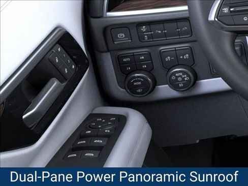New 2026 Chevrolet Suburban Premier AWD/4WD image 25