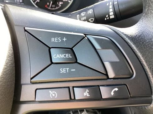 Used 2024 Nissan Sentra S image 13