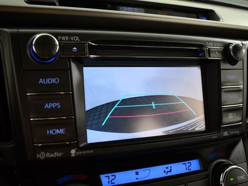 Used 2015 Toyota RAV4 Limited image 35