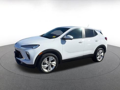 Used 2025 Buick Encore GX Preferred image 8