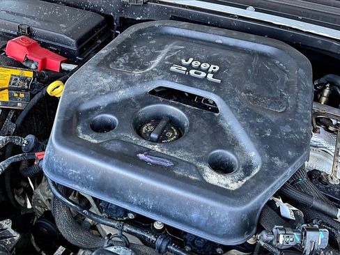 Used 2021 Jeep Wrangler Unlimited Sport image 27