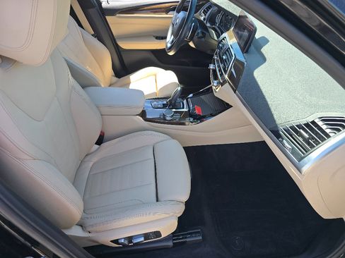 Used 2019 BMW X3 xDrive30i w/ Premium Package AWD/4WD image 19