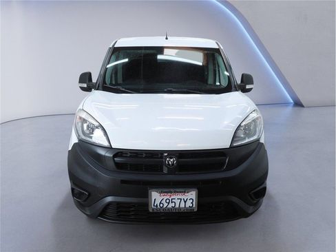 Used 2018 RAM ProMaster City Tradesman image 2