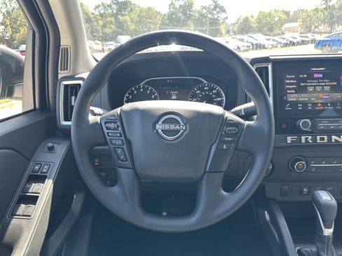 New 2026 Nissan Frontier SV w/ Tow Package image 23