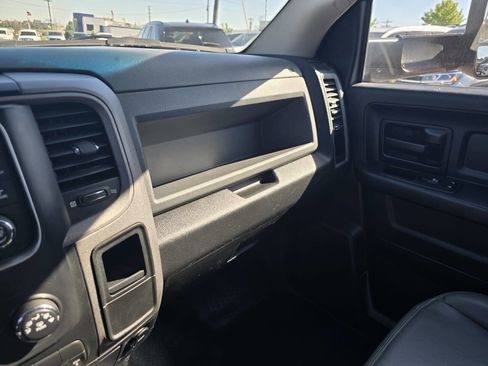 Used 2017 RAM 3500 Tradesman RWD image 20