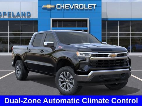 New 2026 Chevrolet Silverado 1500 LT w/ Z71 Off-Road Package AWD/4WD image 8