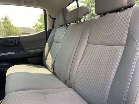 Used 2023 Toyota Tacoma SR5 w/ Technology Package AWD/4WD image 14