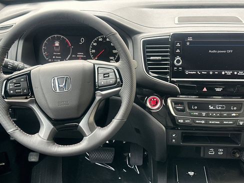 New 2026 Honda Ridgeline Black Edition image 14