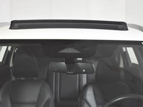 Used 2023 Nissan Rogue Platinum AWD/4WD image 34