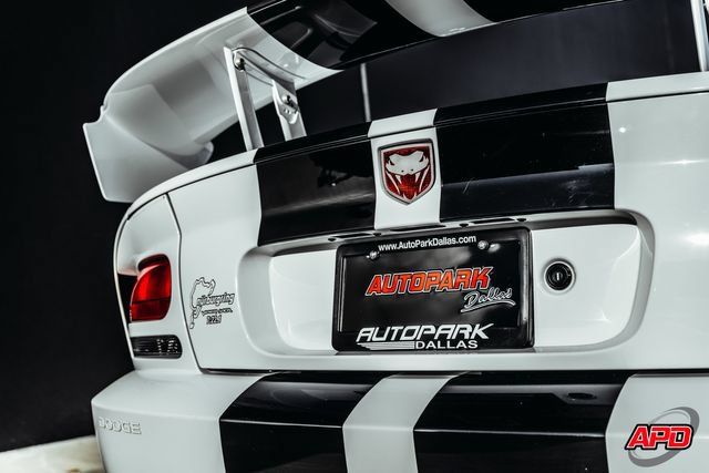 Used 2009 Dodge Viper ACR RWD image 40