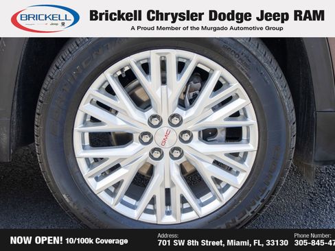 Used 2024 GMC Acadia Elevation image 35