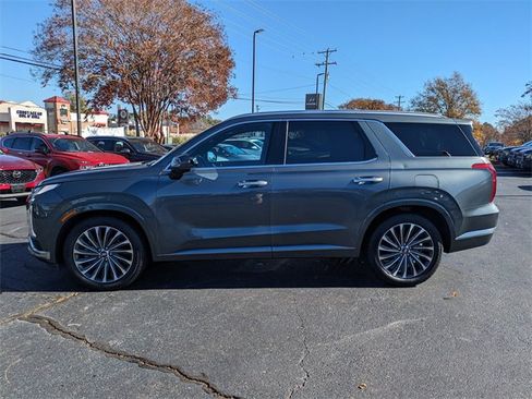 Used 2024 Hyundai Palisade Calligraphy image 7