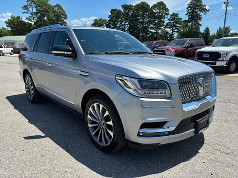 Used 2020 Lincoln Navigator Reserve RWD image 7