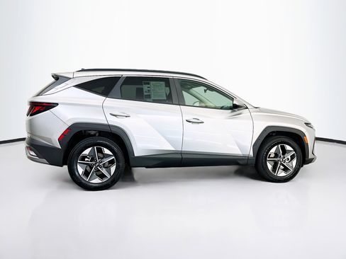 Used 2025 Hyundai Tucson SEL AWD/4WD image 10