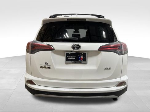 Used 2018 Toyota RAV4 XLE w/ Plus Extra Value Package FWD image 6