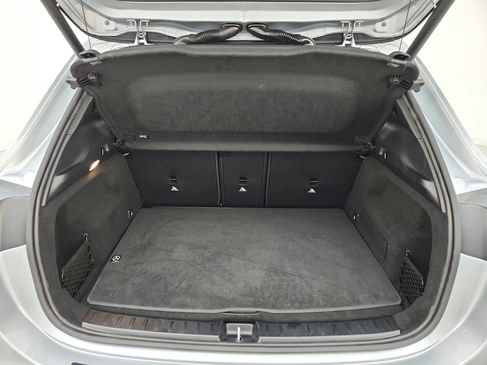 Used 2026 Mercedes-Benz GLA 250 image 32