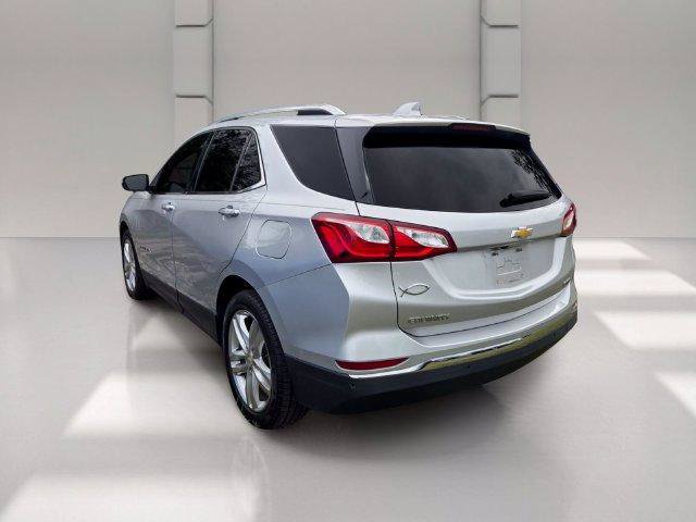 Used 2018 Chevrolet Equinox Premier FWD image 2