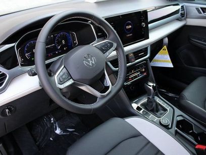 New 2025 Volkswagen Taos SEL