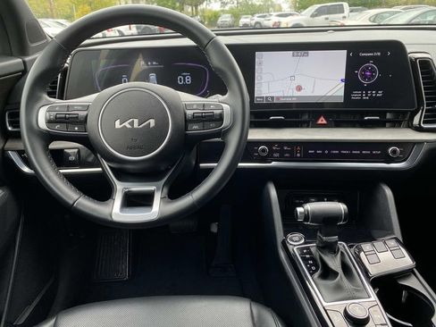 Used 2023 Kia Sportage X-Line AWD/4WD image 10