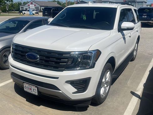 Used 2020 Ford Expedition XLT w/ Equipment Group 201A RWD image 7