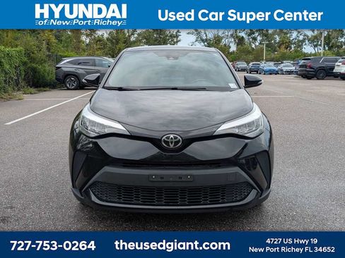 Used 2020 Toyota C-HR XLE FWD image 8