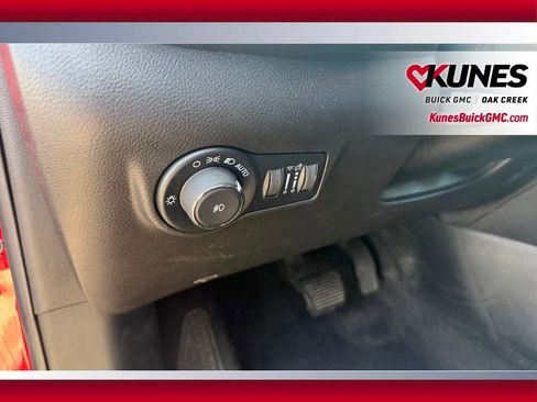 Used 2025 Jeep Compass Limited AWD/4WD image 10