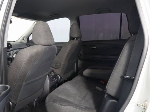 Used 2020 Honda Pilot EX image 8