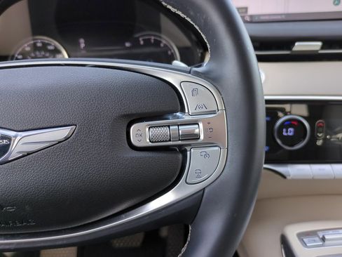 Certified 2025 Genesis GV70 2.5T w/ Advanced Package AWD/4WD image 22