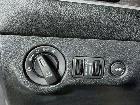 Used 2022 Dodge Challenger R/T w/ Driver Convenience Group image 14