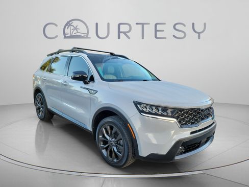 Certified 2023 Kia Sorento X-Line EX AWD/4WD image 5