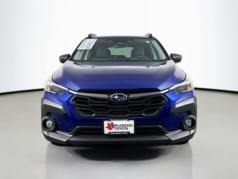 Used 2024 Subaru Crosstrek 2.0i Premium AWD/4WD image 2