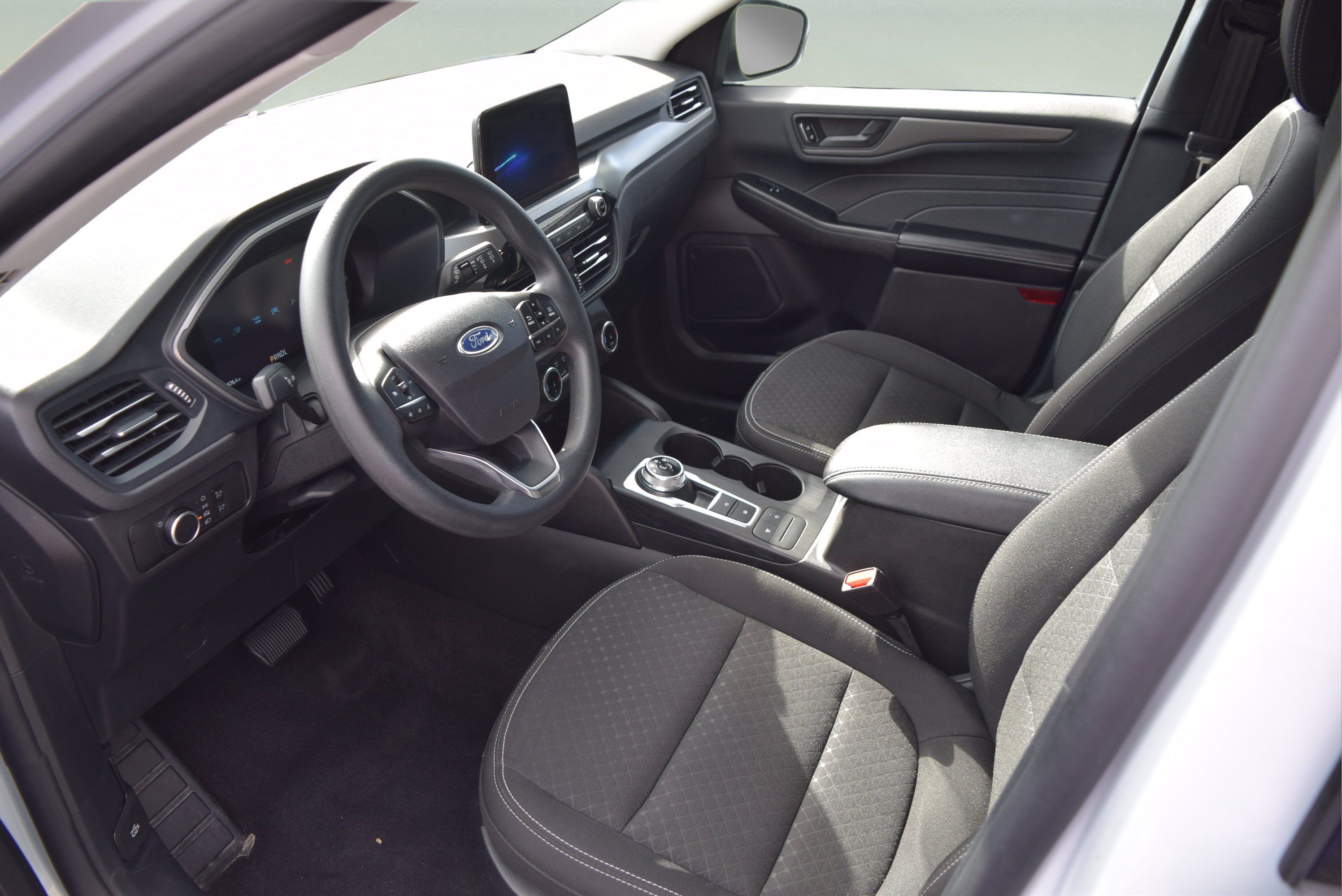 Used 2025 Ford Escape Active AWD/4WD image 9