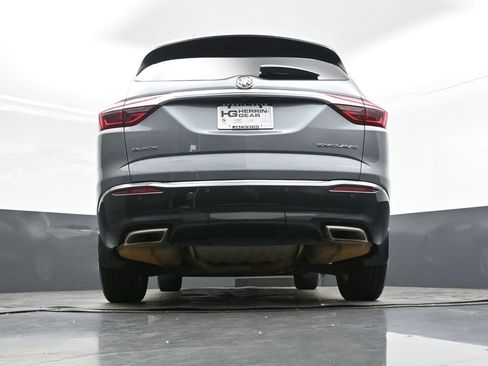 Used 2018 Buick Enclave Essence image 42