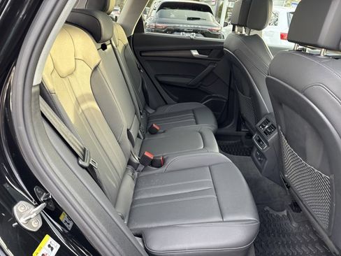 Certified 2025 Audi Q5 2.0T Premium Plus w/ Premium Plus Package image 31