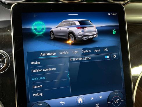 Used 2025 Mercedes-Benz GLC 300 GLC 300 image 37