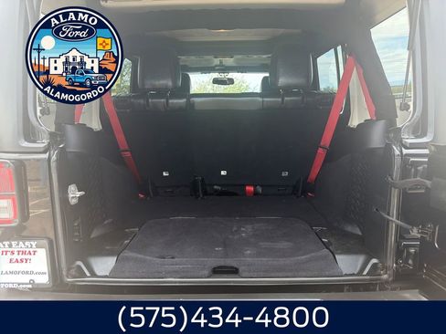 Used 2017 Jeep Wrangler Unlimited Rubicon AWD/4WD image 21