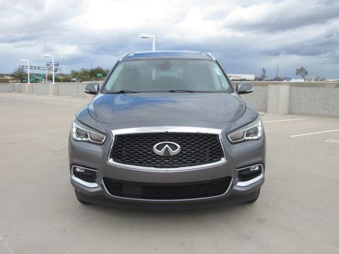 Used 2019 INFINITI QX60 Luxe image 3