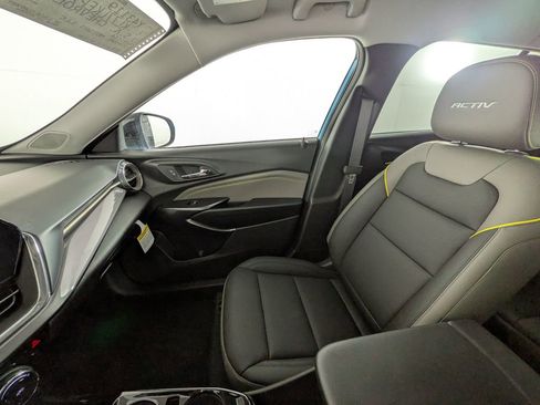 New 2026 Chevrolet Trax ACTIV w/ Driver Confidence Package FWD image 27