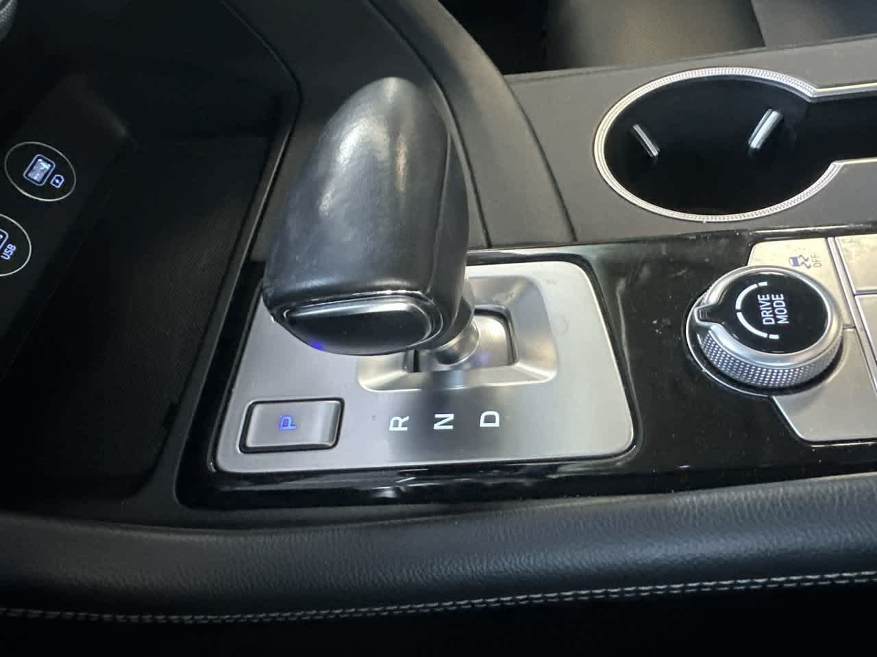 Used 2023 Genesis G70 2.0T RWD image 21