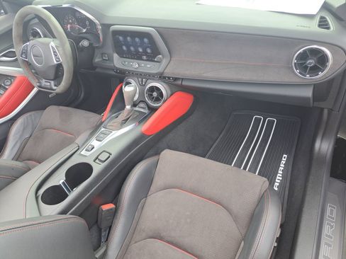 Used 2023 Chevrolet Camaro ZL1 RWD image 15