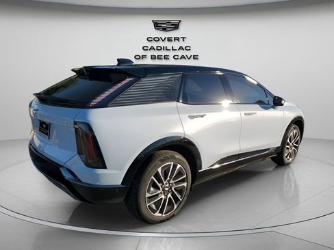 New 2026 Cadillac Optiq Sport 1 image 9