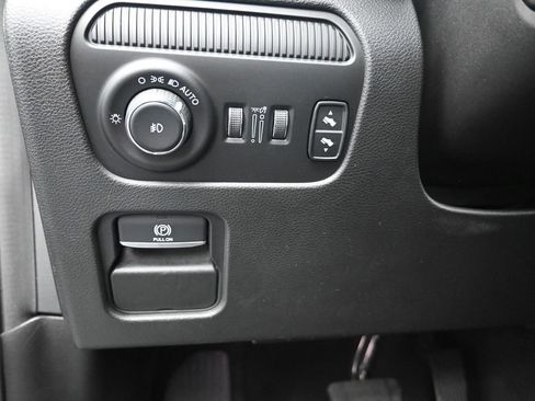 Used 2023 Jeep Wagoneer 2WD w/ Convenience Group I image 12