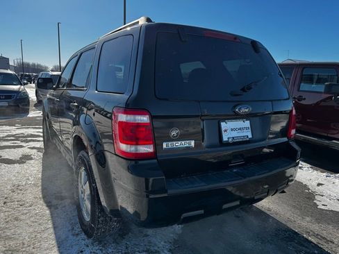 Used 2011 Ford Escape XLT image 34