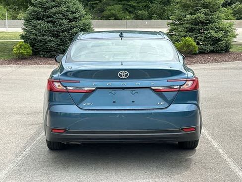Used 2026 Toyota Camry LE w/ Convenience Package FWD image 4