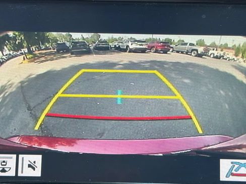 Used 2018 Toyota Camry LE w/ Convenience Package FWD image 29