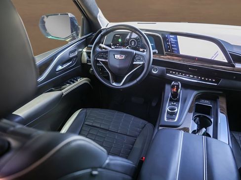 Certified 2023 Cadillac Escalade Premium Luxury Platinum AWD/4WD image 28