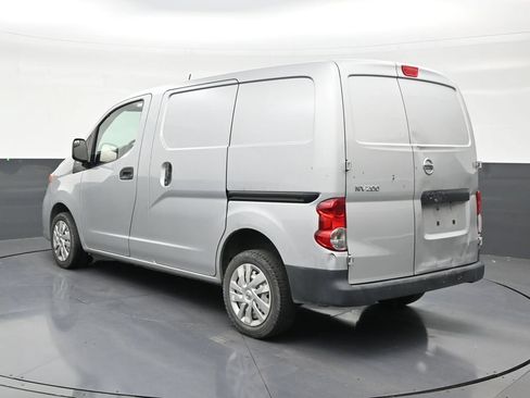 Used 2021 Nissan NV200 S FWD image 3