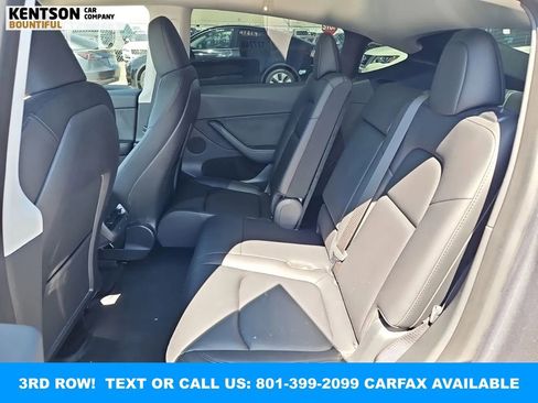 Used 2023 Tesla Model Y Long Range image 10