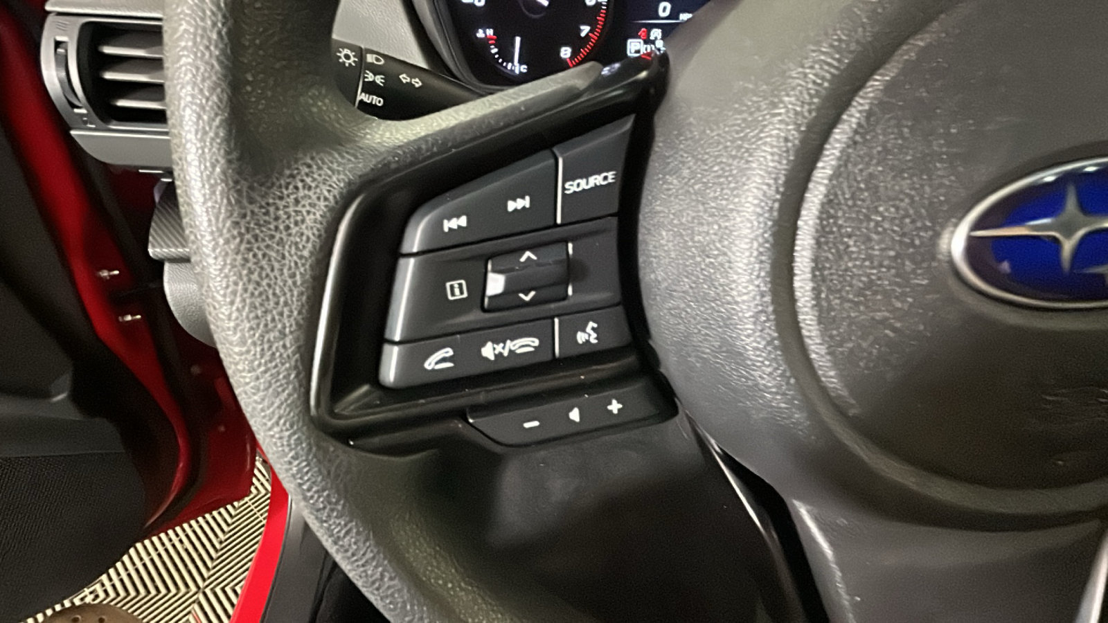 Used 2024 Subaru Crosstrek 2.0i AWD/4WD image 19