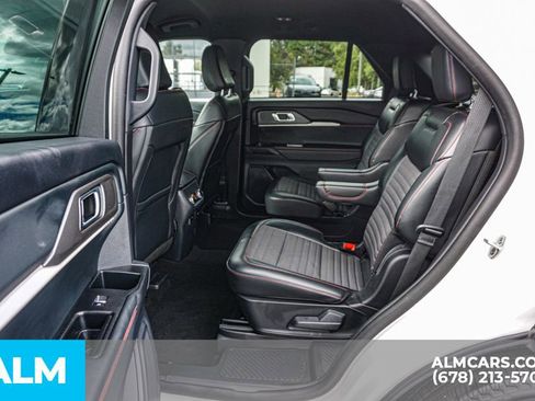 Used 2025 Ford Explorer ST-Line AWD/4WD image 22